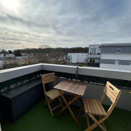 Appartement T3 Proche Circuit Du Mans Allonnes  エクステリア 写真