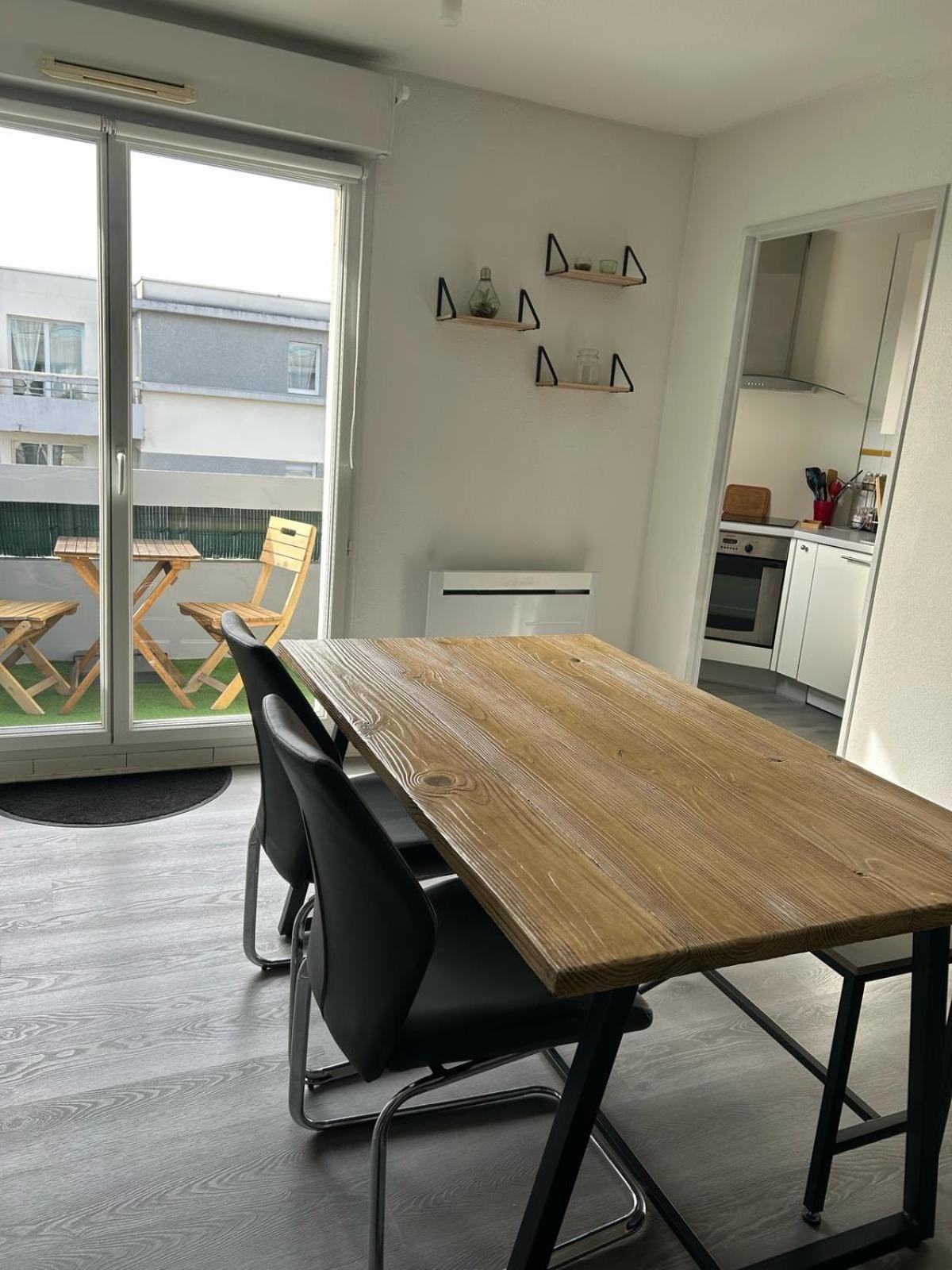 Appartement T3 Proche Circuit Du Mans Allonnes  エクステリア 写真
